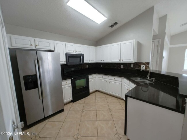 Photo - 7548 Cliff Cottage Dr