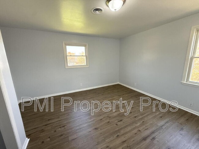Photo - 2716 N Buffum St