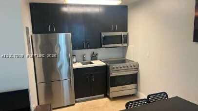 Photo - 650 Euclid Ave Unit 104