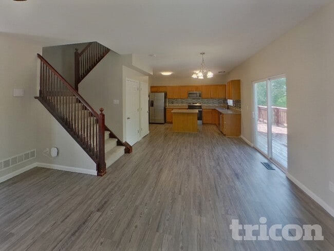 Photo - 6530 Latah Ln