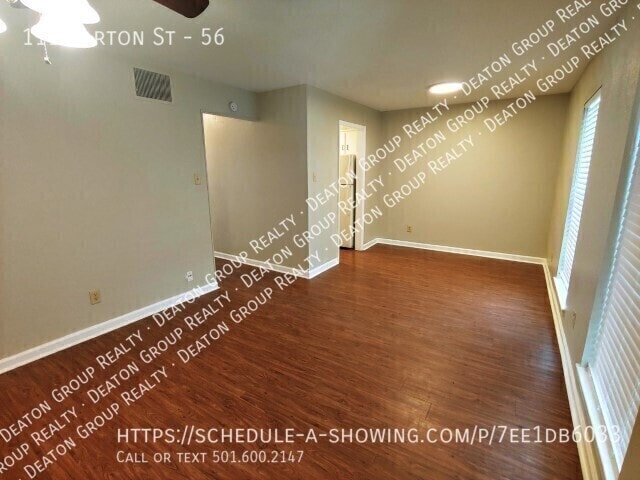 Photo - 111 Barton St Unidad 56