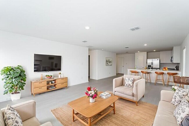 Photo - 11349 Rodeo Dr