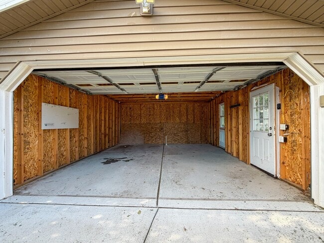 Photo - 2505 Bonner St