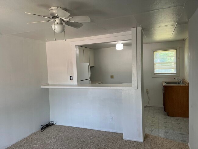 Photo - 318 National St