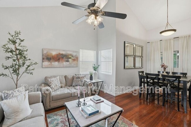 Photo - 12238 S 45th St