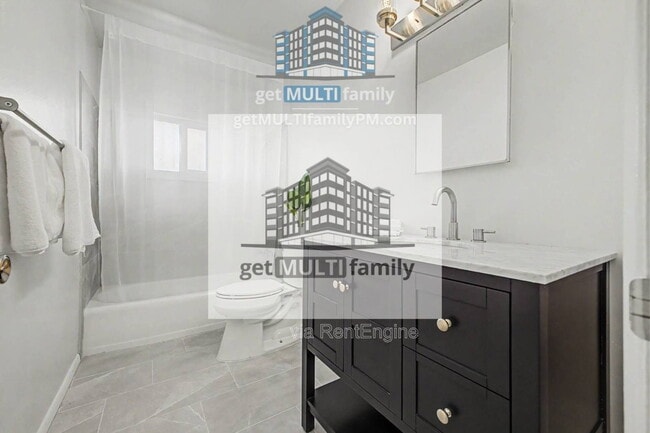 Photo - 4325 N 26th St Unidad Apt 13
