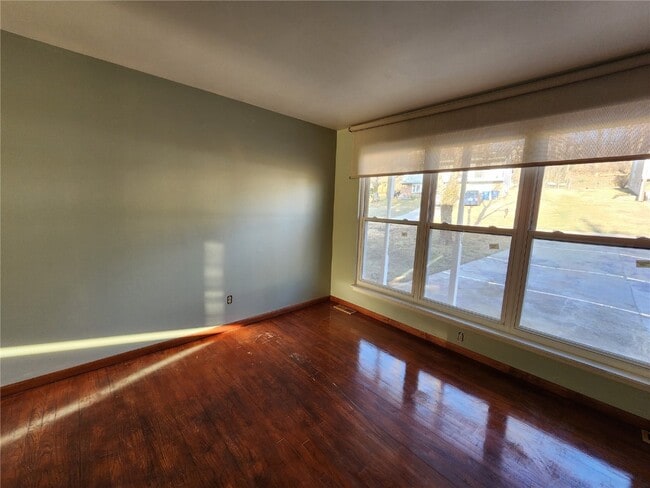 Photo - 40 Frontier Trail