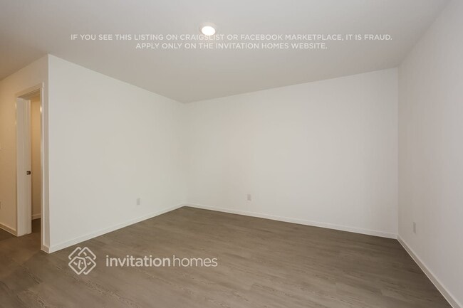 Photo - 2742 Bronte Blvd