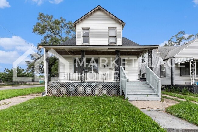 Photo - 15457 Cloverlawn Ave