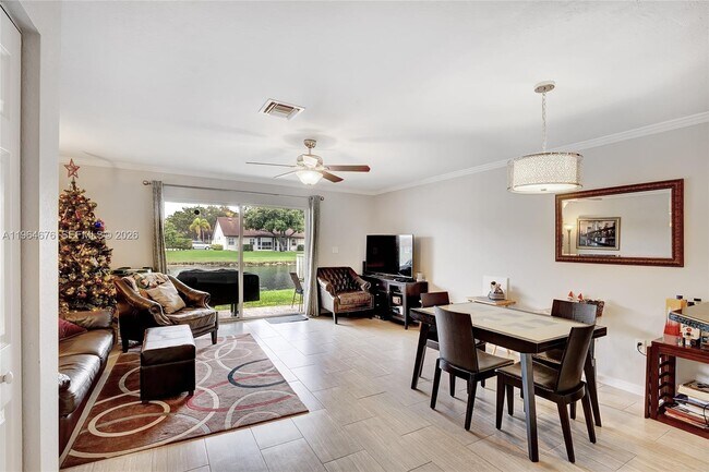 Photo - 9115 Chambers St