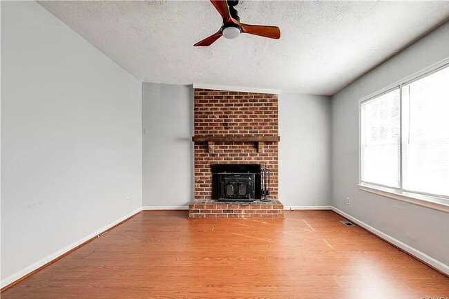 Photo - 1624 Mountain Pine Terrace