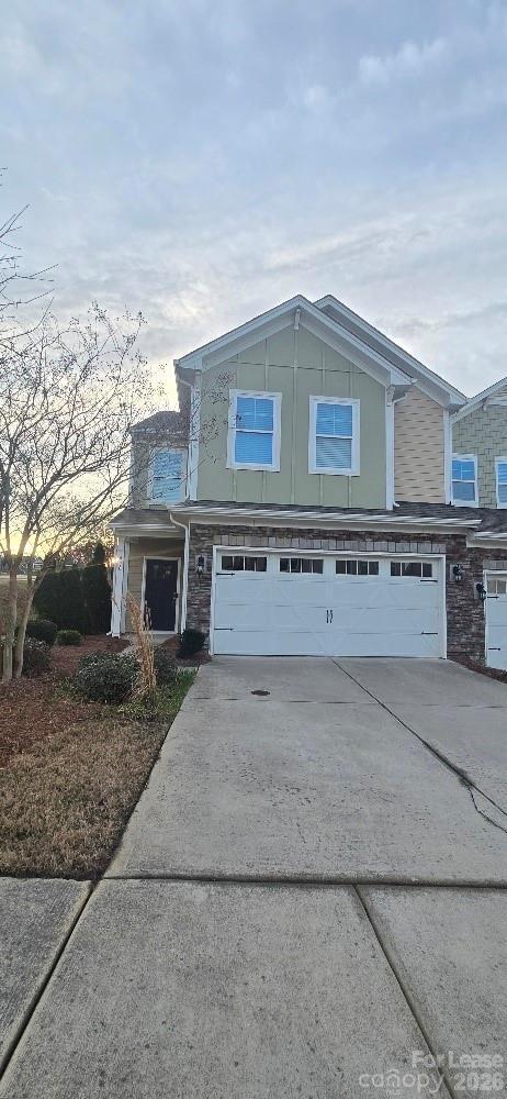 Photo - 990 Pennington Dr