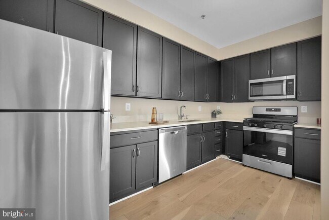 Photo - 1419 Clifton St NW Unit 301