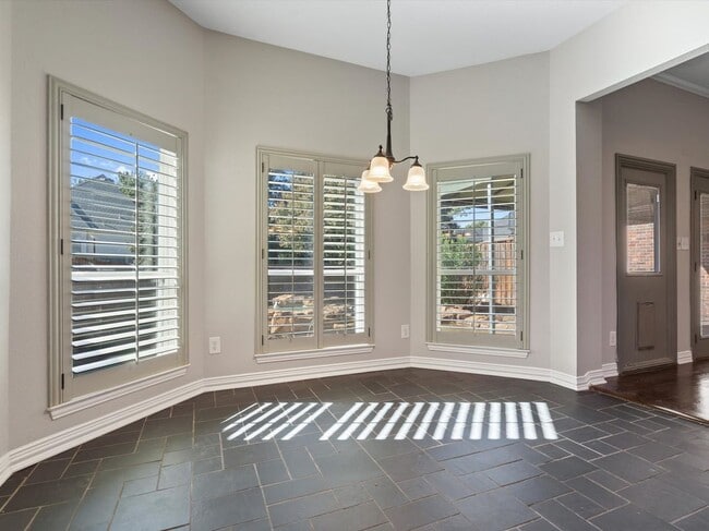 Photo - 18731 Thorntree Ln