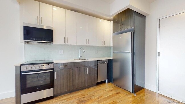 138-28 Queens Blvd Unit 2C