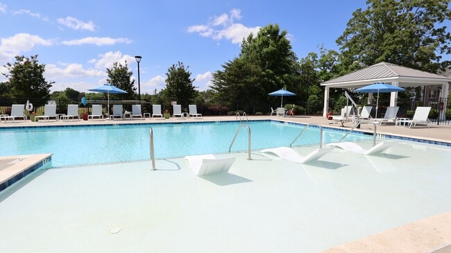 Fairway Village at Stoney Creek Apts - Fairway Village at Stoney Creek Apts