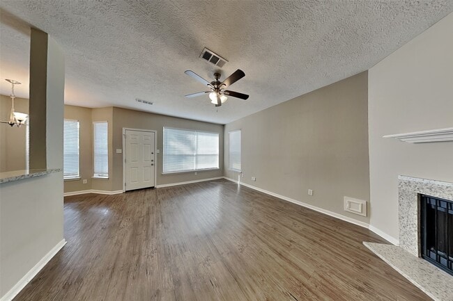 Building Photo - 14511 Cypress Falls Dr Rental