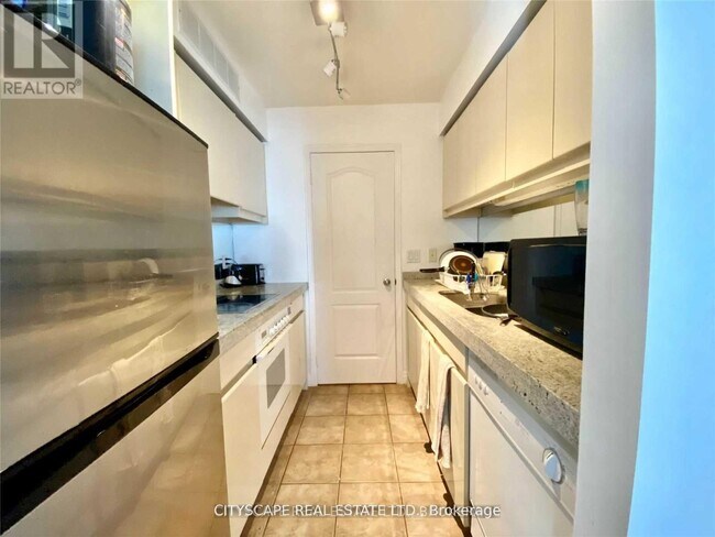 Photo - 50 Lombard St Unité 2005