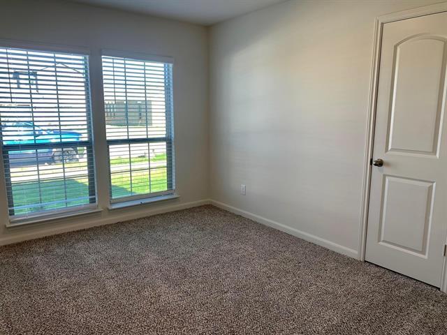 Photo - 612 Aqueduct Dr