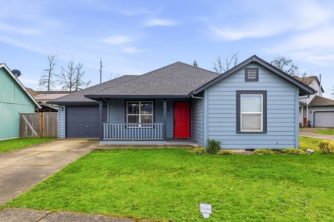 Photo - Beautiful 3 Bedroom, 2 Bath Home with Open Concept & Spacious Backyard