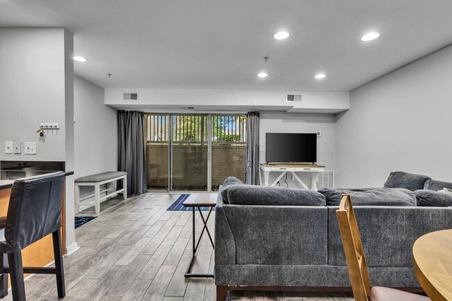 Photo - 1134 Cove Rd