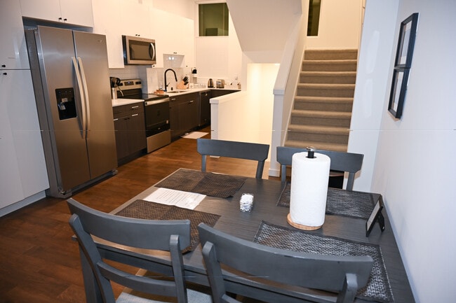 Photo - 2227 25th Ave S