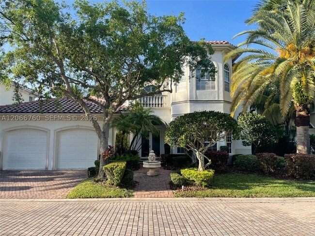 891 Captiva Dr
