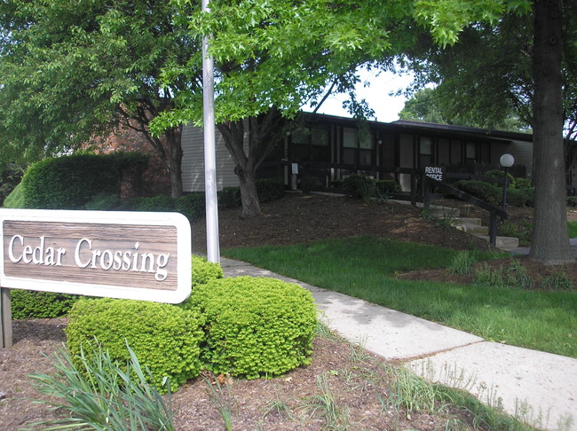 Cedar Crossing Apartments - Cedar Crossing Apartments