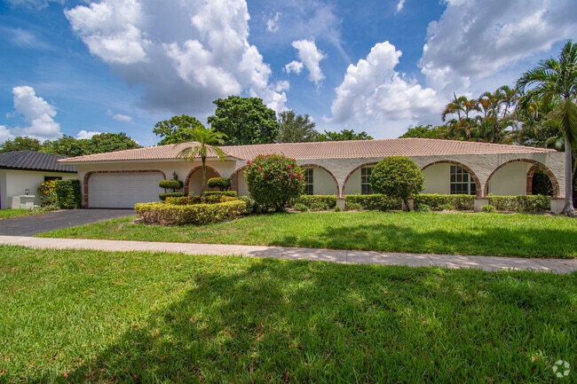 Building Photo - 6749 S Grande Dr Rental