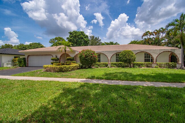 Photo - 6749 S Grande Dr House