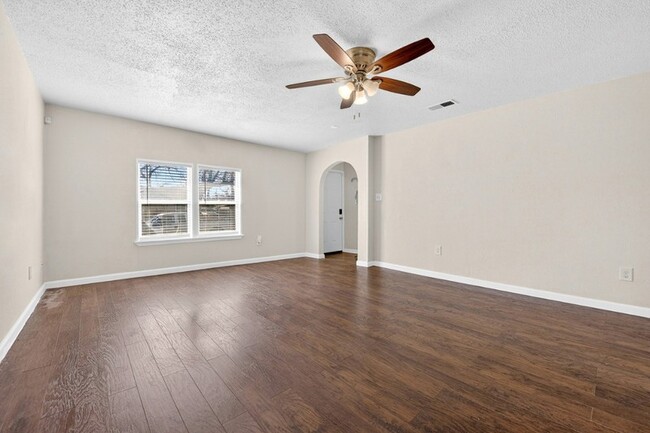 Photo - 1731 Morris St