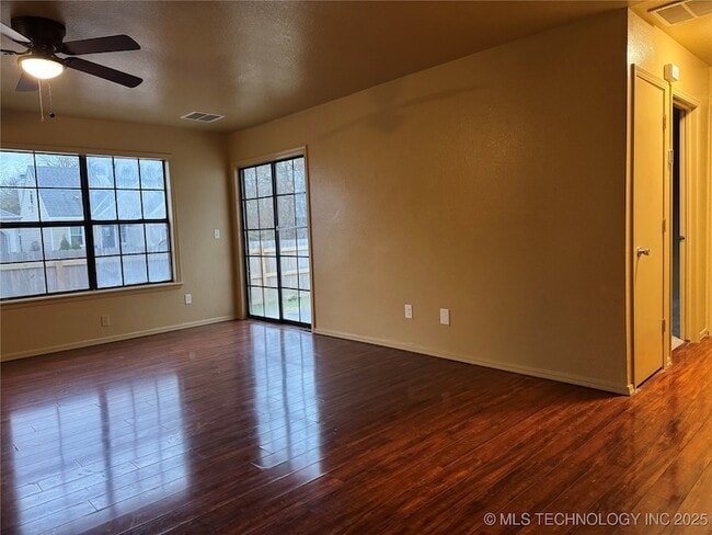 Photo - 6130 S Xenophon Ave