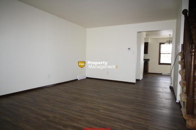 Photo - Neenah side by side duplex
