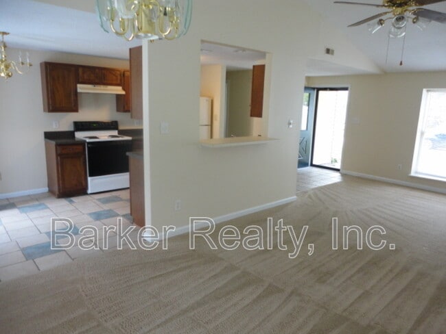 Photo - 1621 River Knoll Dr