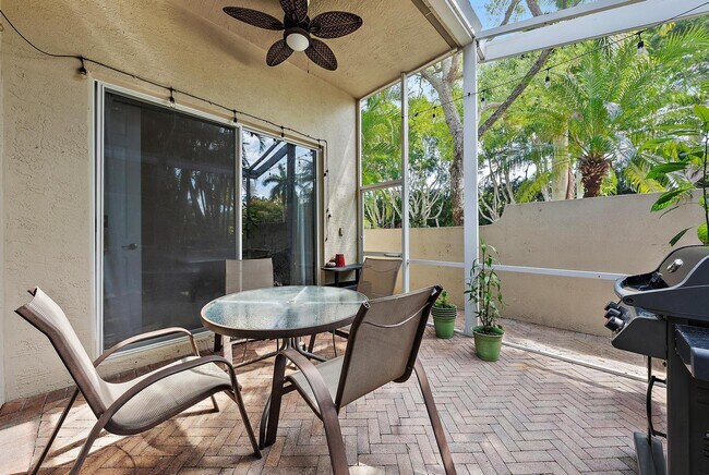 Photo - 7719 Azalea Ct
