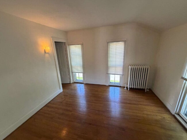 Photo - * Generously Sized 3-bedroom, 1.5 Bath in LeRoy Available Now! *