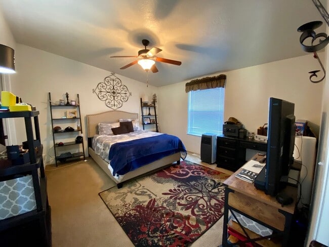 Photo - Hellgate Elementary School Area - 3 Bed, 2 Bath, Garage and a Fenced Yard