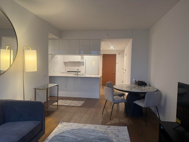 Photo - 99 Hudson St Unit 5407