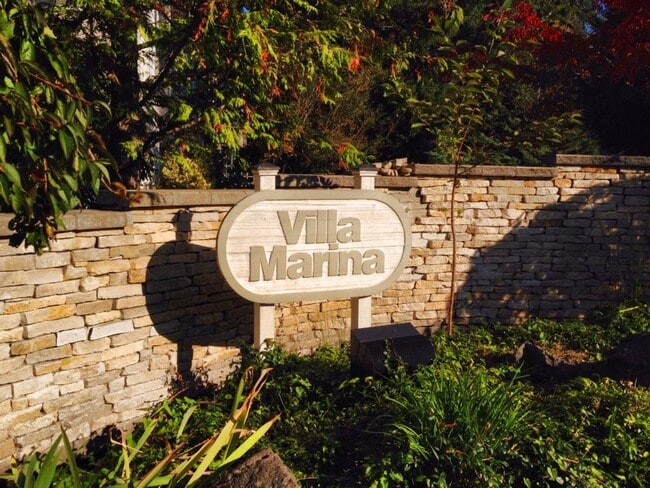 Photo - 17108 Northeast 45th Street Unit 22