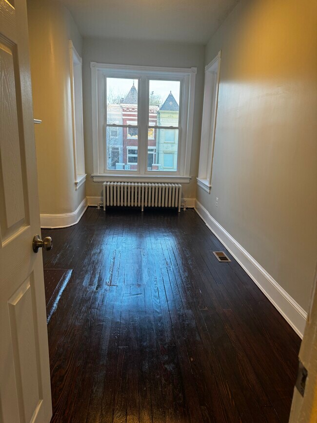 Photo - 1834 N Capitol St NW