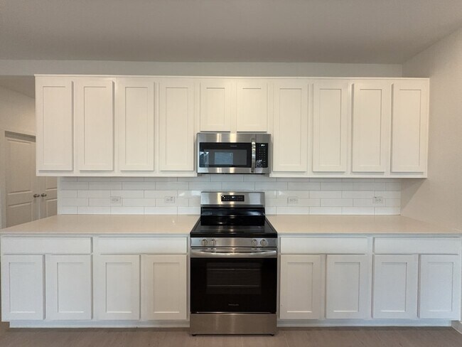 Photo - 537 Ml Trce Wy