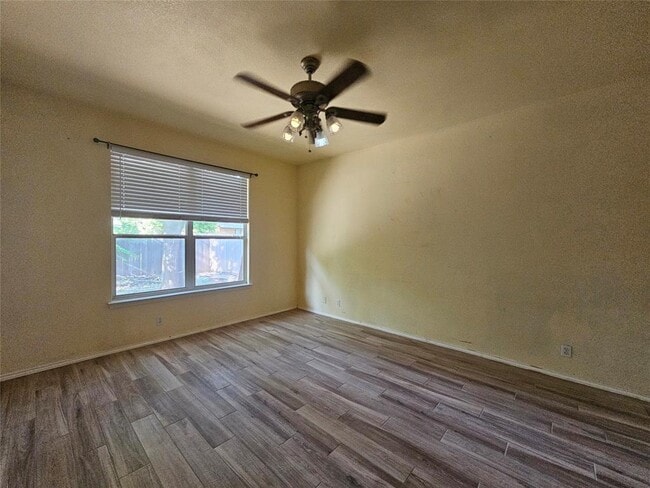 Photo - 8506 Hillrock Dr