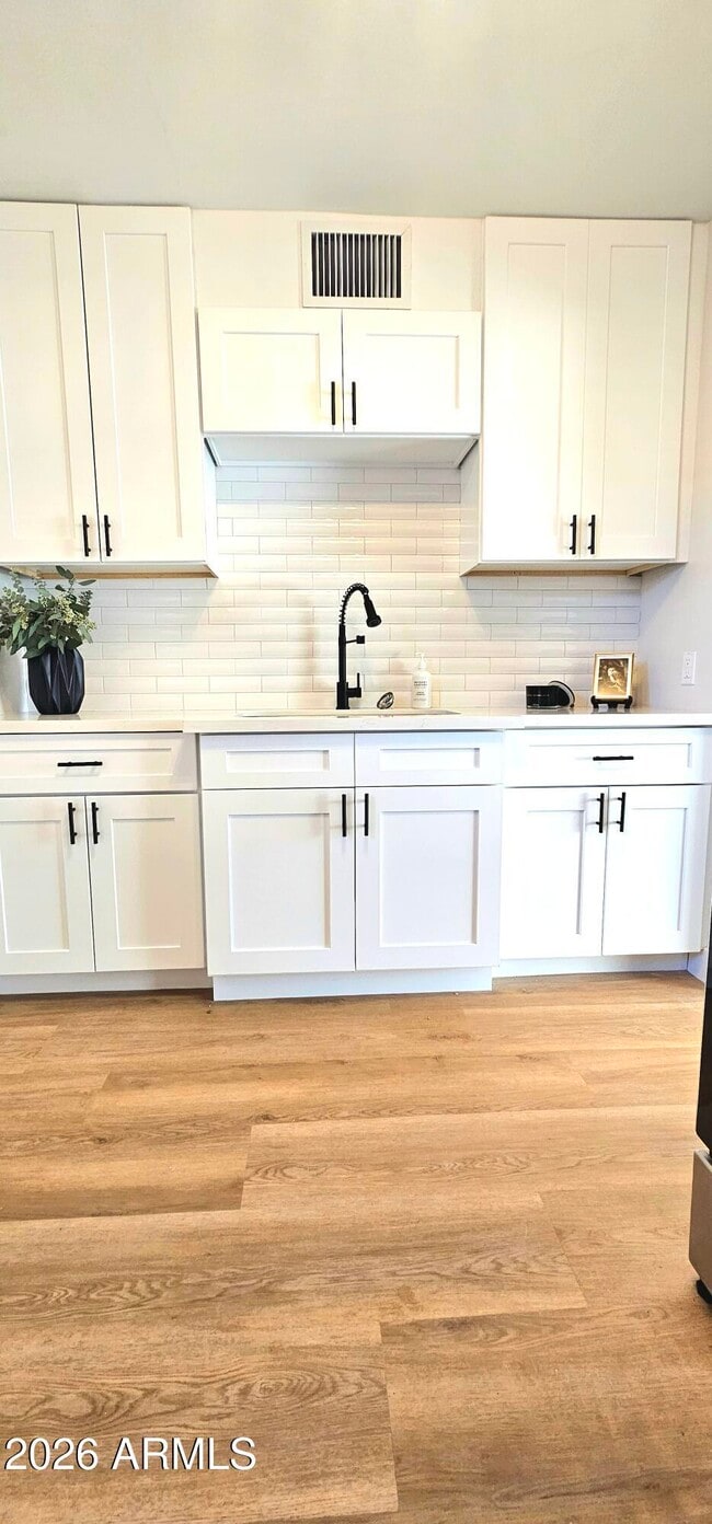 Photo - 1308 W Whitton Ave Unidad 2