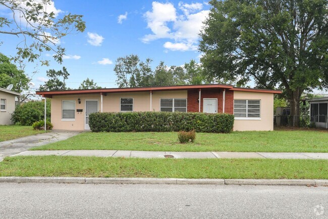 Building Photo - Mid Century Charmer Rental