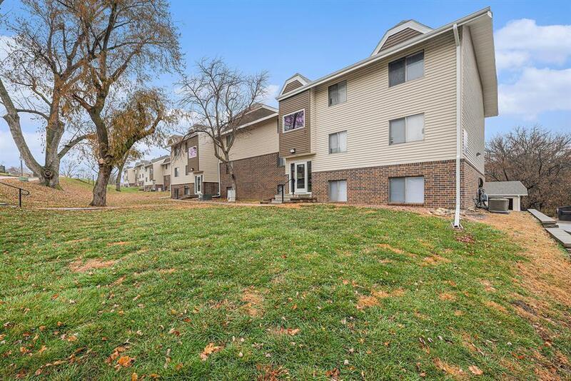 Photo - 11718 Arbor St Unidad #2