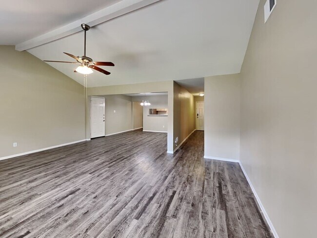 Photo - 3631 Dawnwood Dr