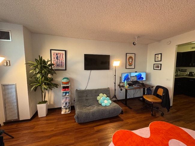 Photo - 625 W Madison St Unidad 4006