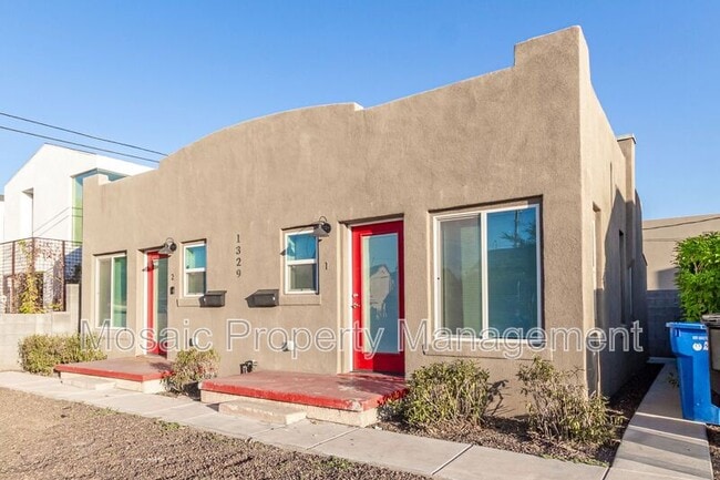 Building Photo - 1329 E Polk St Unit Apt 1