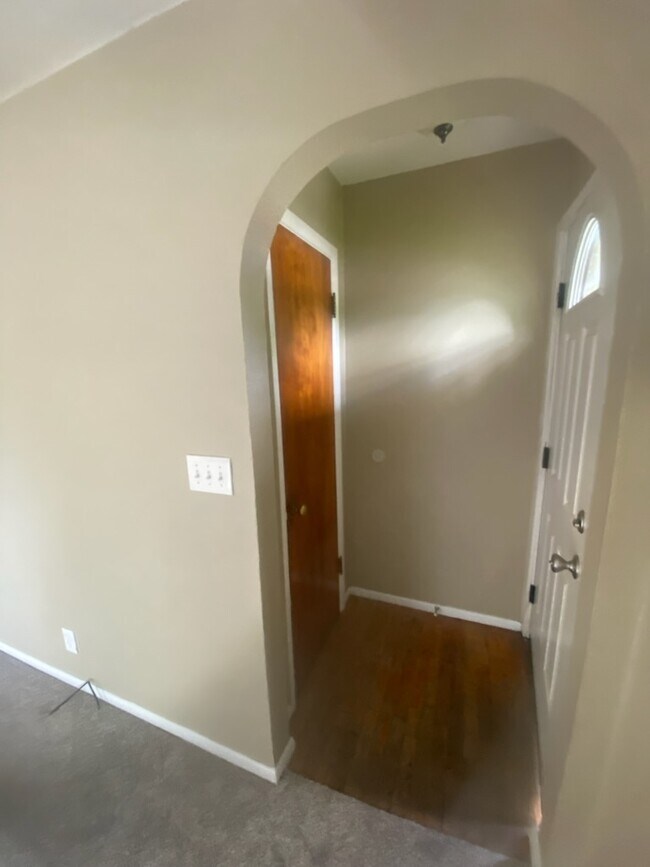 Photo - 1736 Avenue F