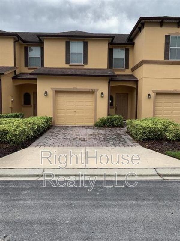 Photo - 1220 Twin Trees Ln
